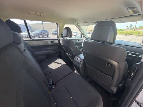 2024 Hyundai Santa Fe SE