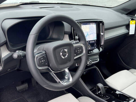 2026 Volvo EX40 Plus