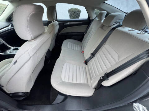 2017 Ford Fusion Hybrid S