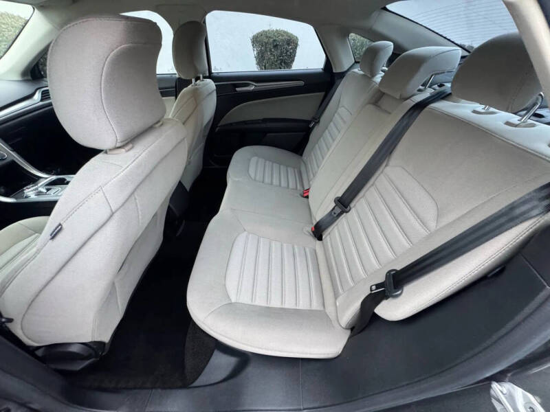 2017 Ford Fusion Hybrid S