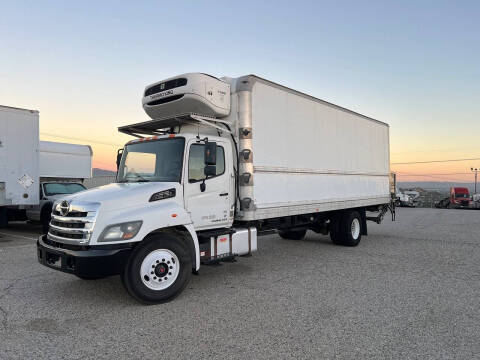 2020 Hino 268A