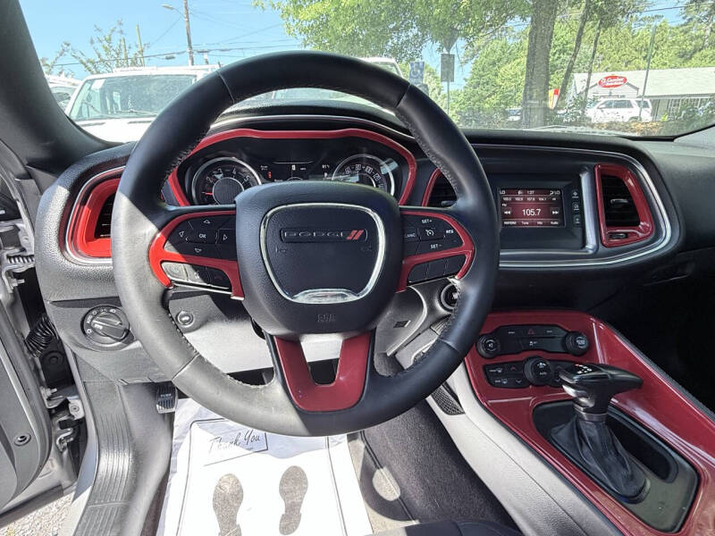 2016 Dodge Challenger SXT