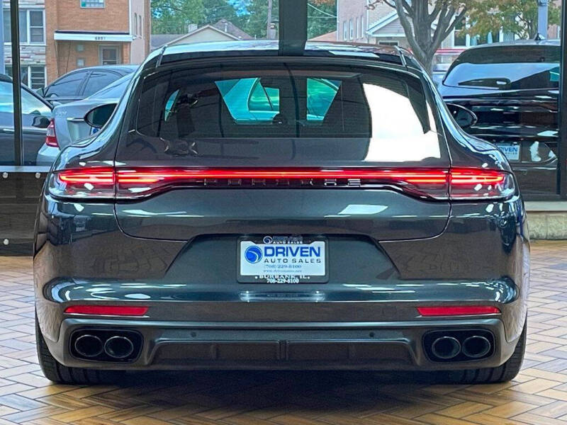 2022 Porsche Panamera 4S E-Hybrid