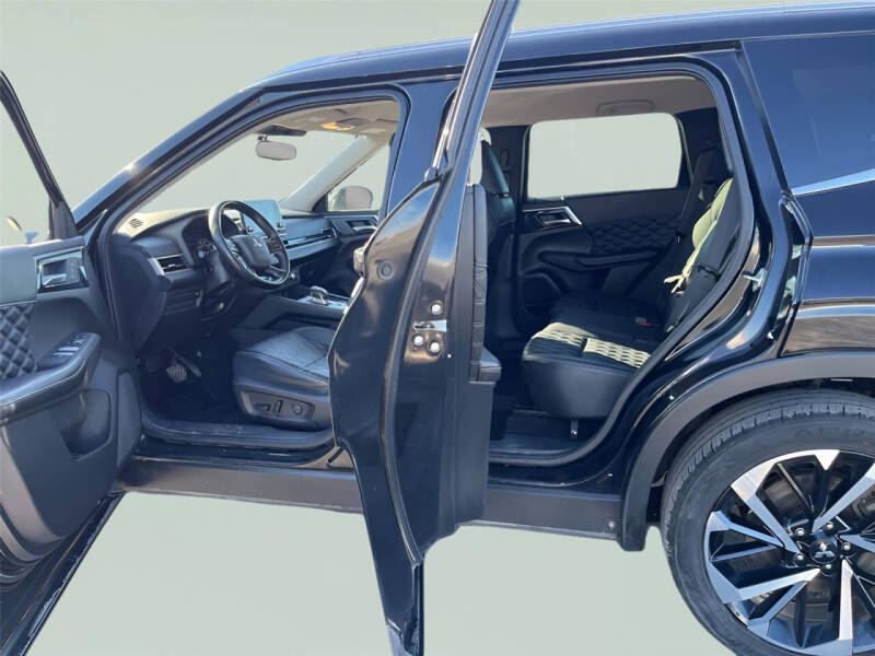 2022 Mitsubishi Outlander SEL