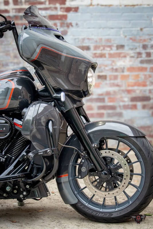 2018 Harley-Davidson CVO ST Glide