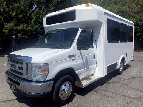 2012 Ford E-350