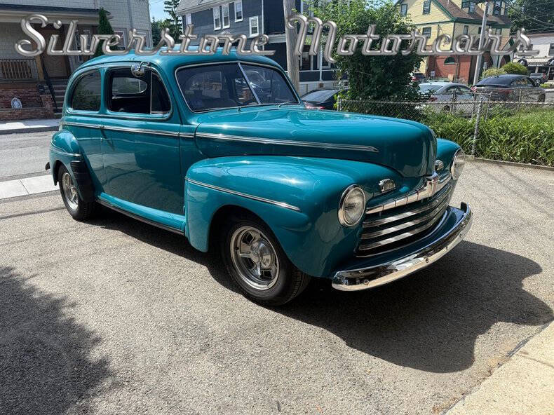 1946 Ford Super Deluxe