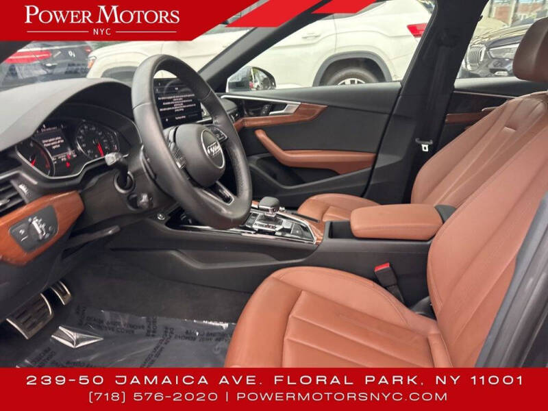 2023 Audi A4 quattro Premium 40 TFSI