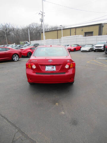 2010 Toyota Corolla LE