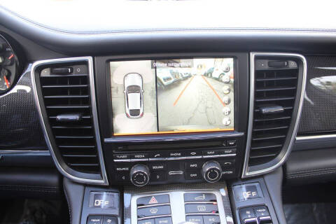 2015 Porsche Panamera GTS