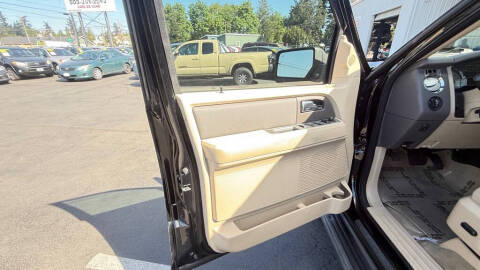 2011 Ford Expedition XLT