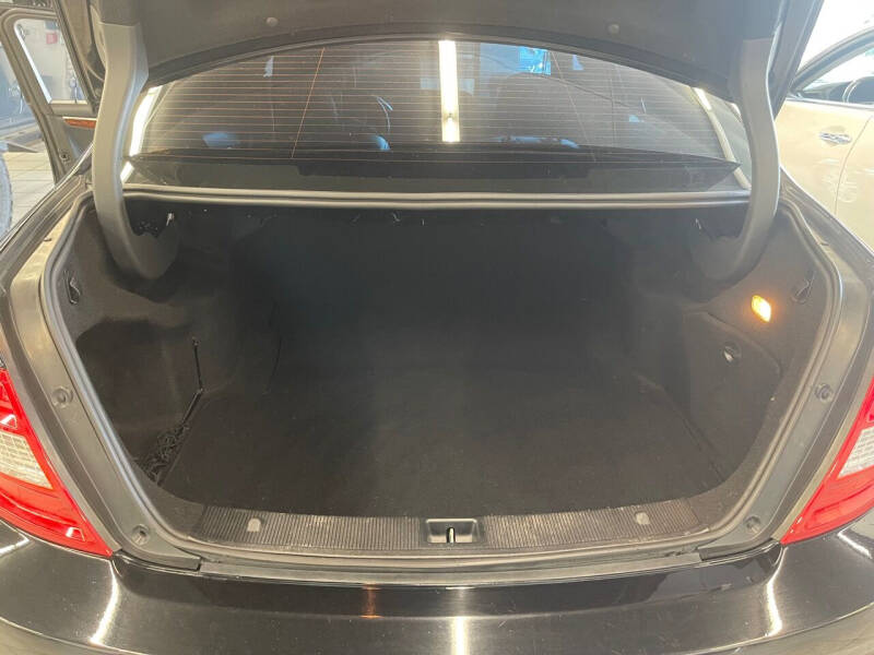 2009 Mercedes-Benz C-Class C 300 Luxury