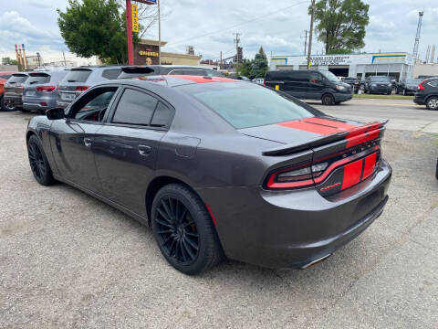 2016 Dodge Charger SXT