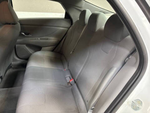 2021 Hyundai Elantra