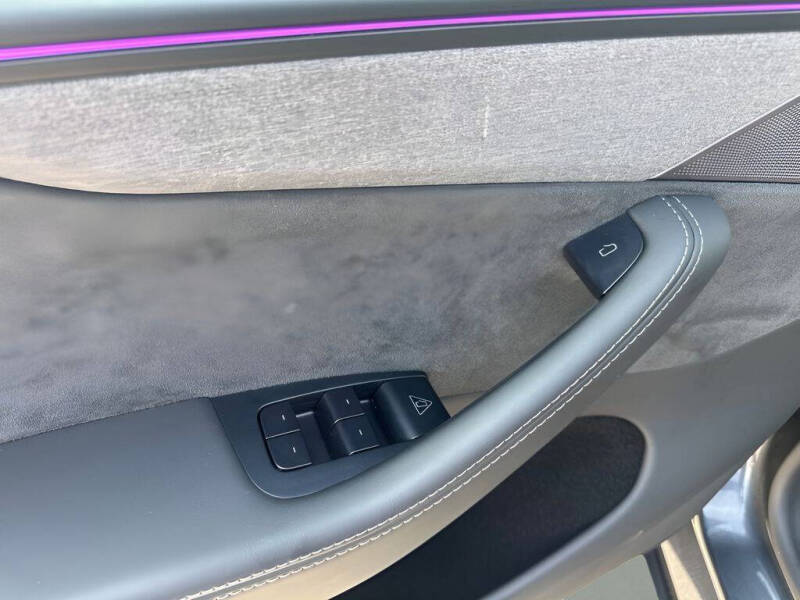 2026 Tesla Model Y Premium