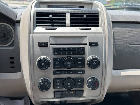 2011 Ford Escape XLT