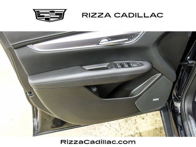 2022 Cadillac XT5 Luxury