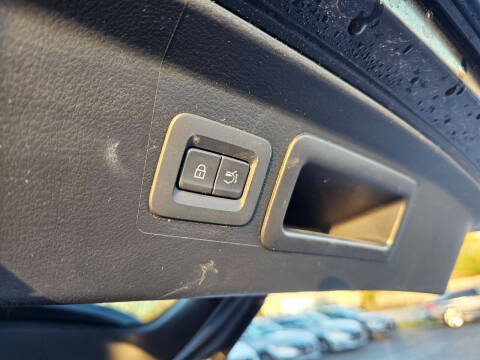 2024 Mazda CX-50 2.5 S Preferred