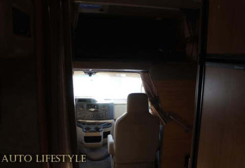 2014 Ford E-Series E-450 SD