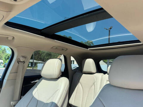 2017 Lincoln MKC Reserve