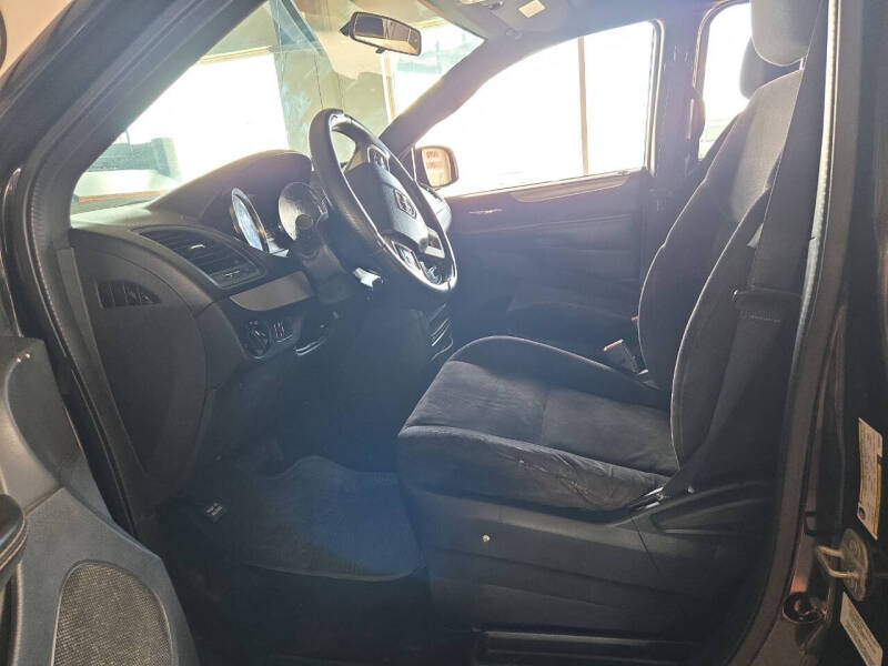 2014 Dodge Grand Caravan American Value Package