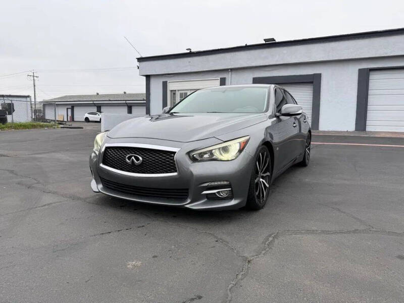 2015 Infiniti Q50 Premium