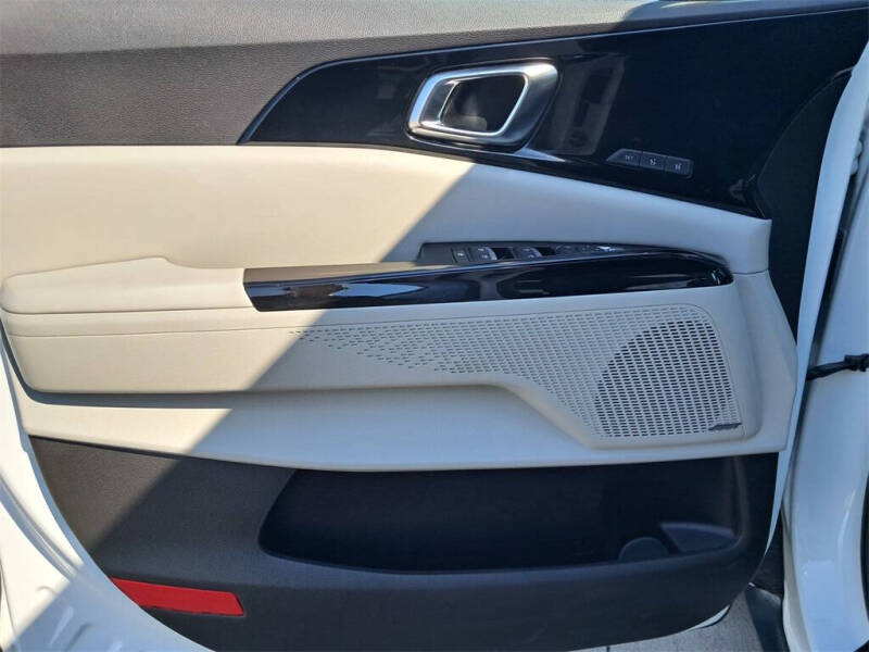 2024 Kia Carnival SX Prestige