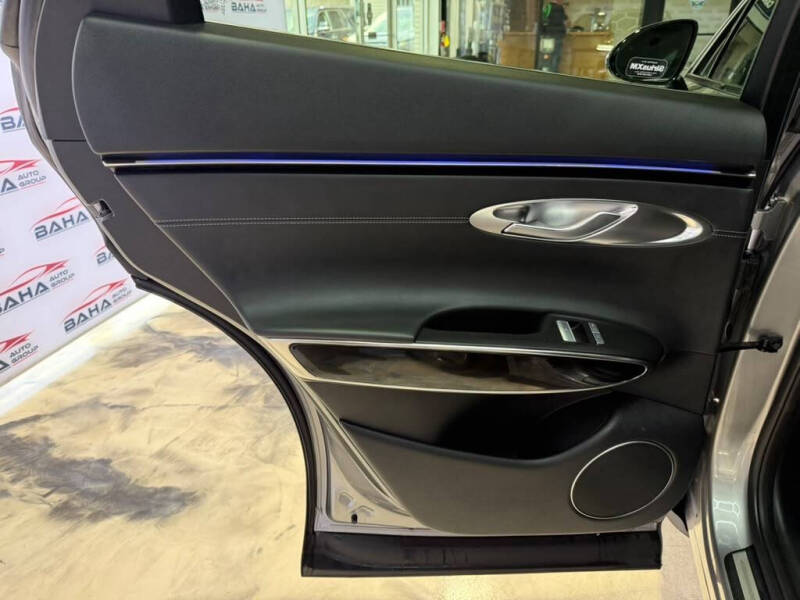 2026 Genesis GV70