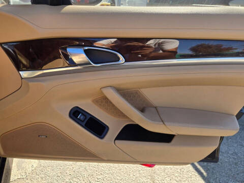 2011 Porsche Panamera