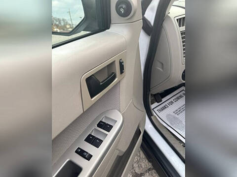 2011 Ford Escape XLT