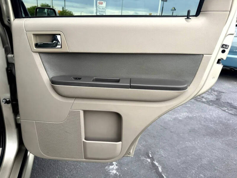 2011 Mercury Mariner Premier V6