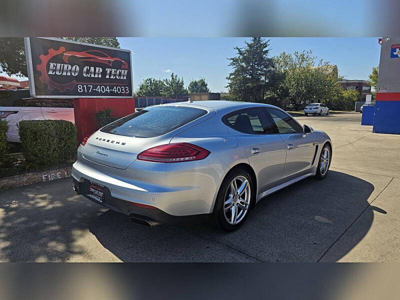 2016 Porsche Panamera