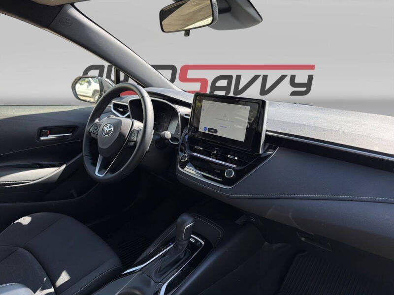 2026 Toyota Corolla Hatchback SE