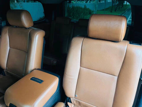 2011 Toyota Sequoia Platinum