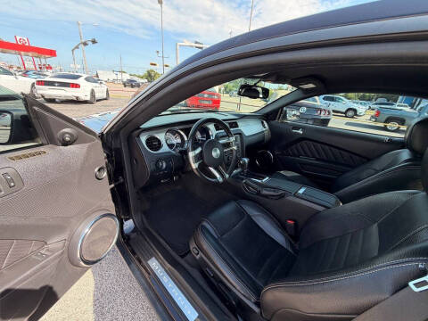 2012 Ford Mustang V6 Premium
