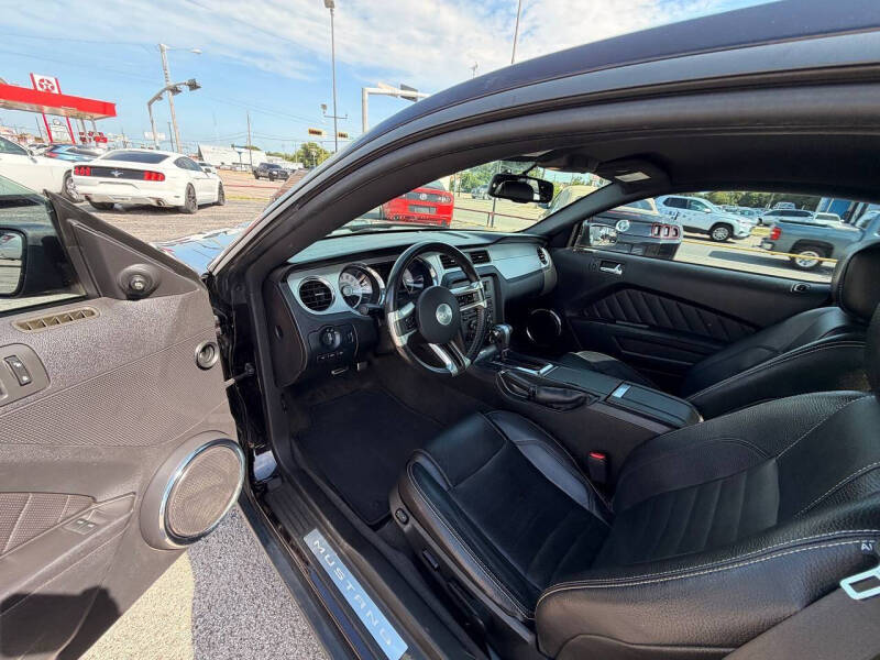 2012 Ford Mustang V6 Premium