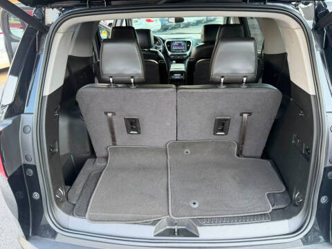 2017 GMC Acadia SLT-1