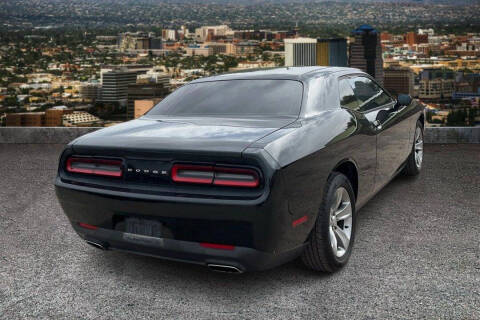 2016 Dodge Challenger SXT
