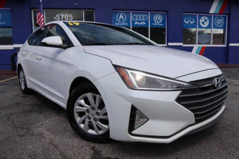 2019 Hyundai Elantra