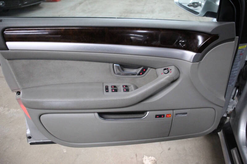 2008 Audi A8 L quattro