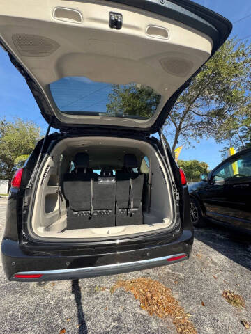 2018 Chrysler Pacifica Touring L