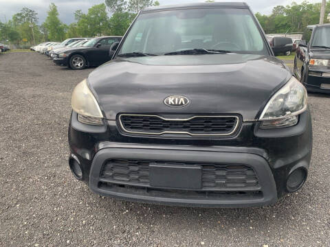 2013 Kia Soul +