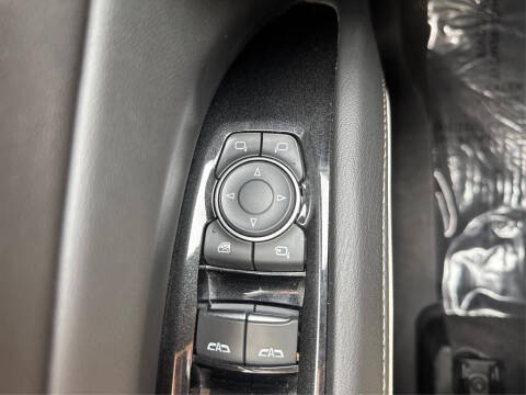 2023 Cadillac Escalade Luxury