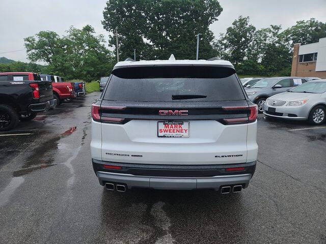 2024 GMC Acadia Elevation