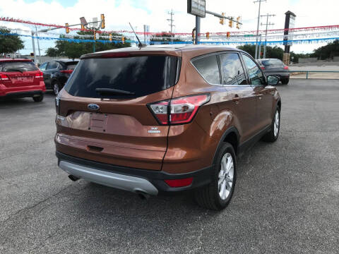 2017 Ford Escape SE