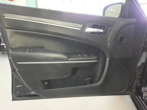 2022 Chrysler 300 Touring