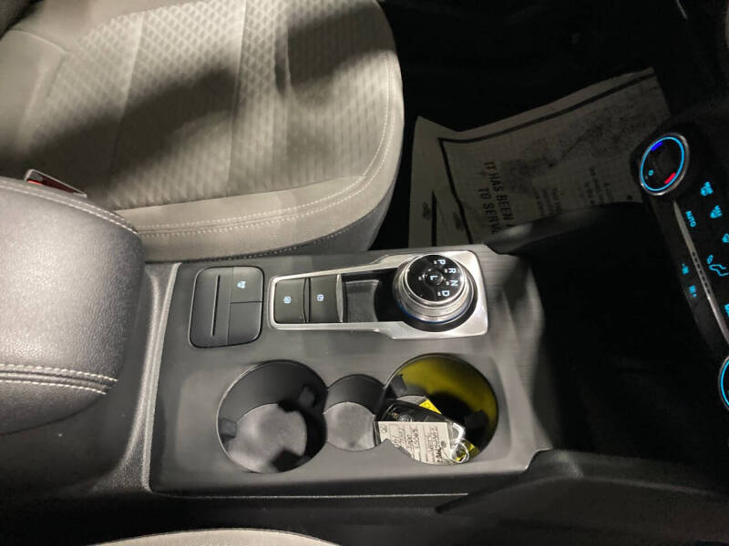 2021 Ford Escape Hybrid SE