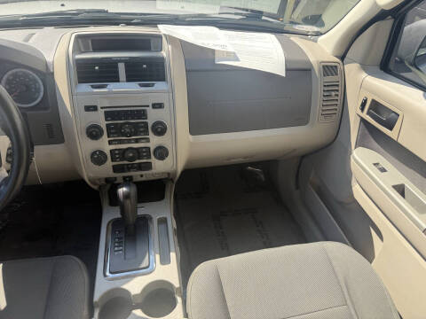 2009 Ford Escape XLT