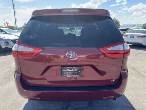 2015 Toyota Sienna