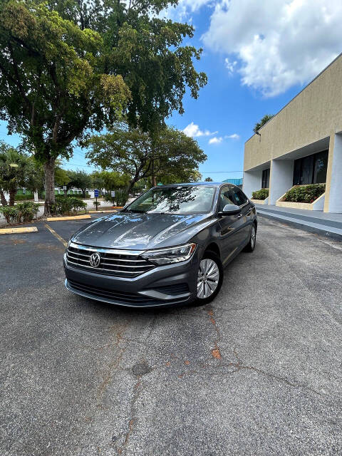 2019 Volkswagen Jetta for sale at ALPHA AUTOMOTIVE SALES in Oakland Park, FL